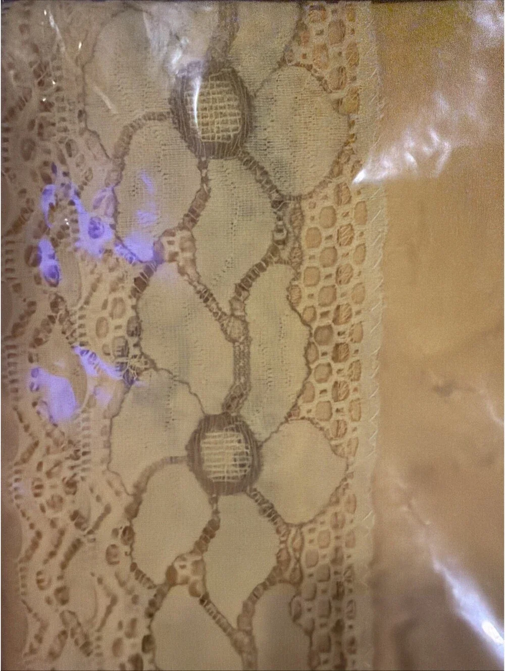 Vtg Lintex Bruges Tablecloth 67x104 Oblong Yellow Lace Permanent Press NOS NIP